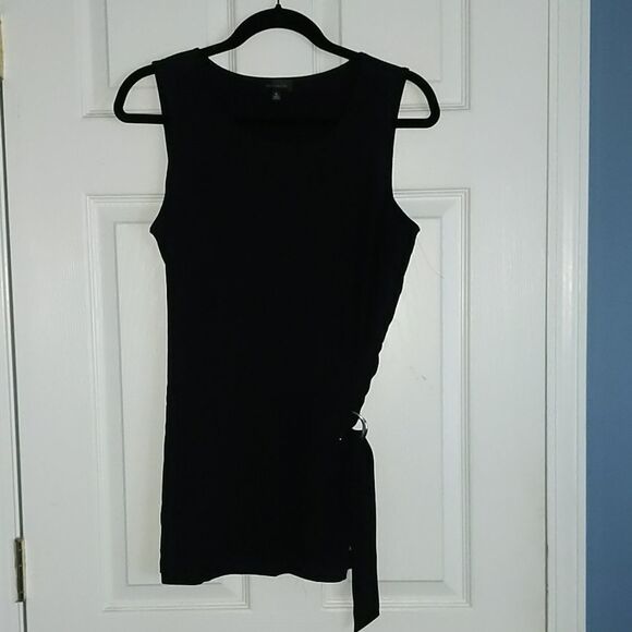 Limited black buckle sash sleeveless top Sz M - Picture 1 of 6